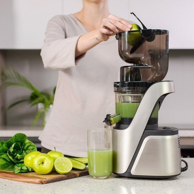 BioChef Quantum juicer for whole fruit and vegetables BioChef Quantum juicer for whole fruit and vegetables